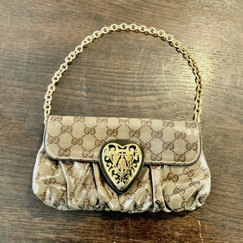 Gucci GG Crystal Babouska Clutch